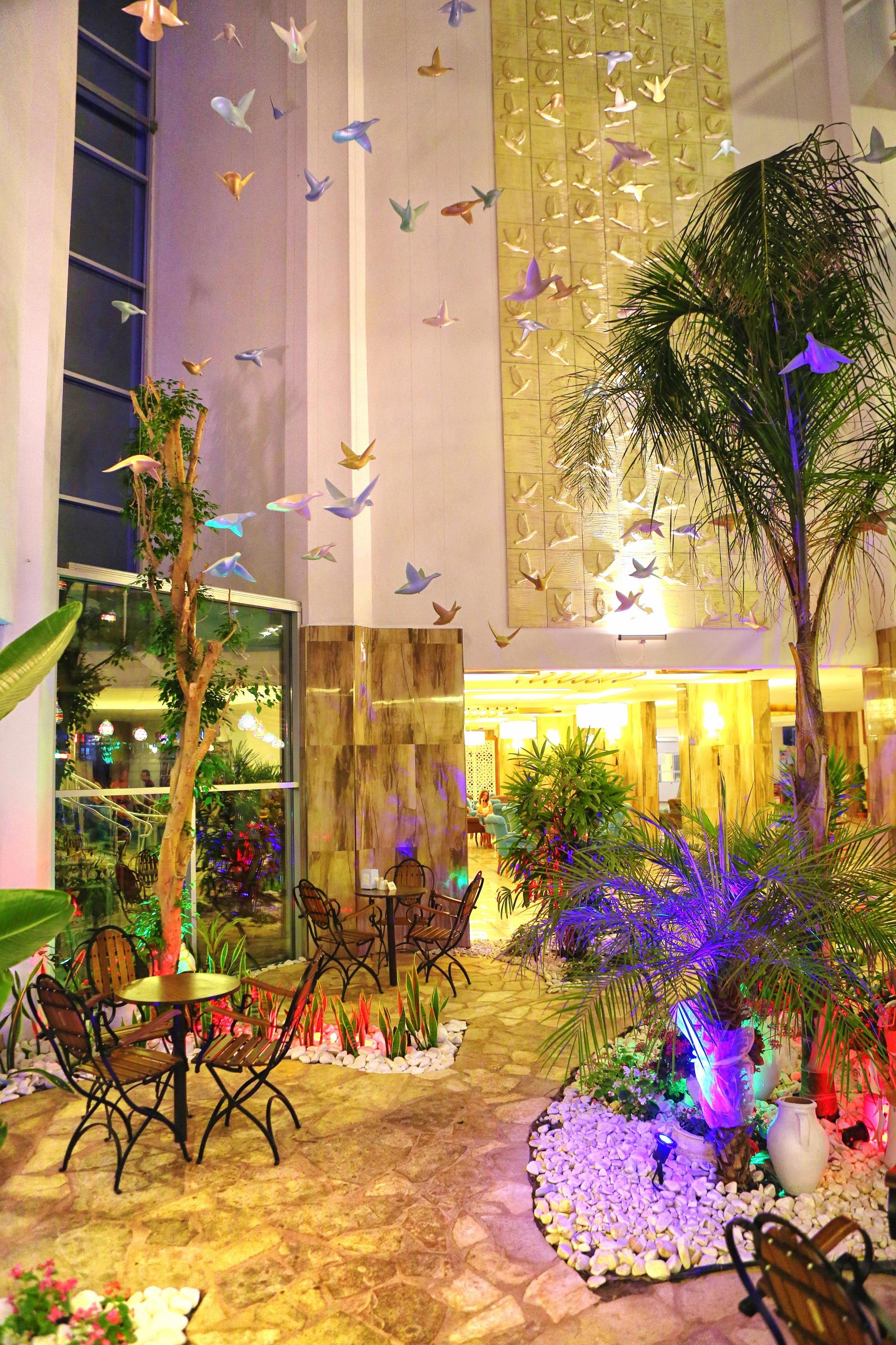 Hotell Blue Wave 4*